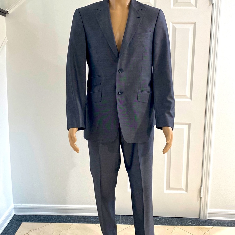 Versace Mens Suit in Size 48